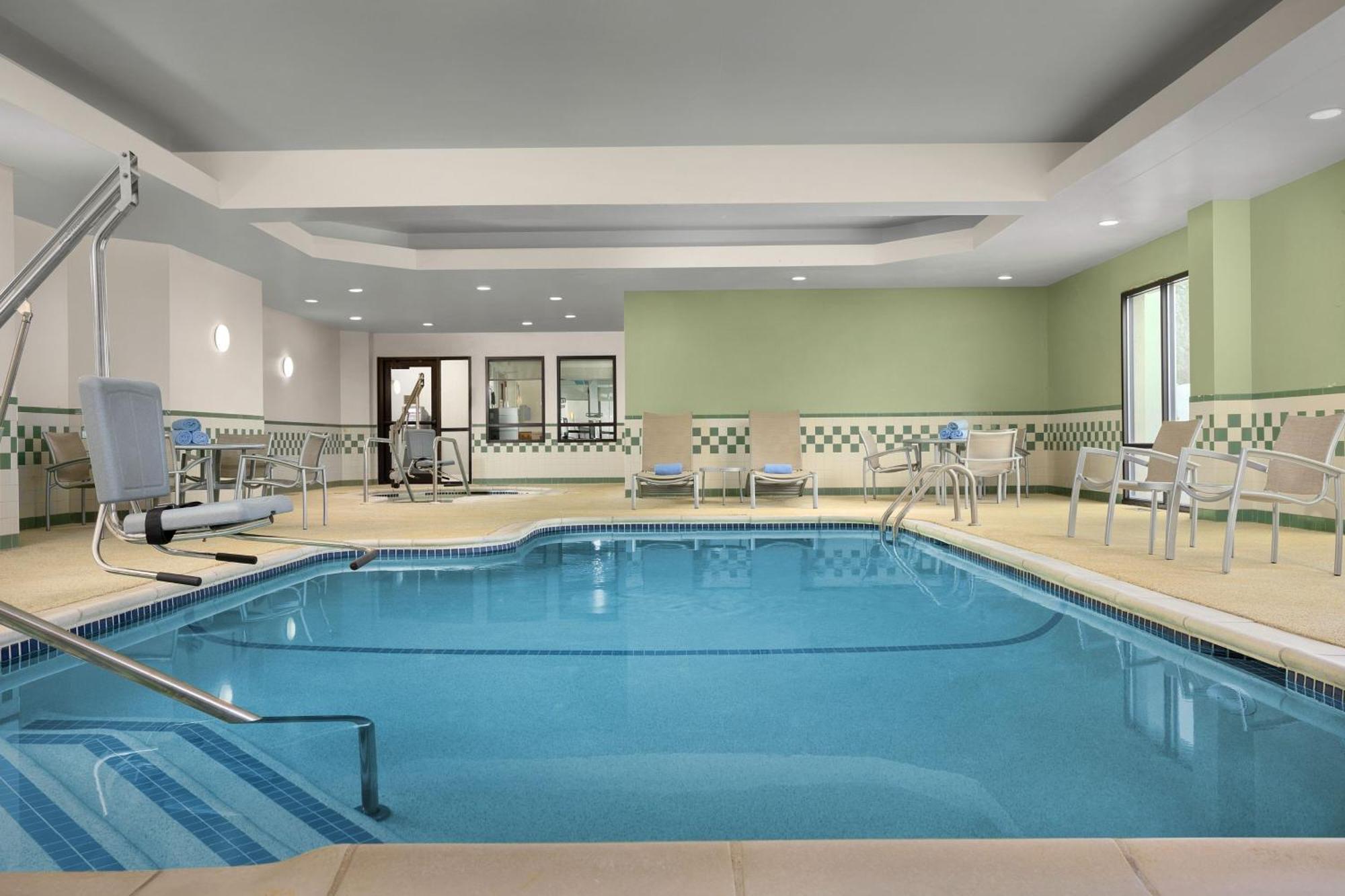 Springhill Suites Boston Peabody Exterior photo